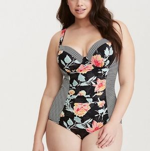 Torrid Floral Striped Inset Swimsuit size 2x